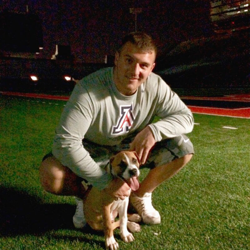 Scooby and baby Riggins. (Photo courtesy @seventhroundscoob)